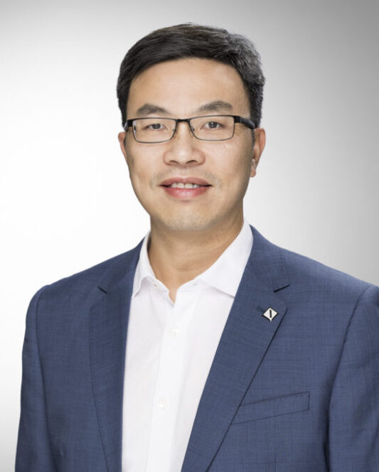 David Huang, COO